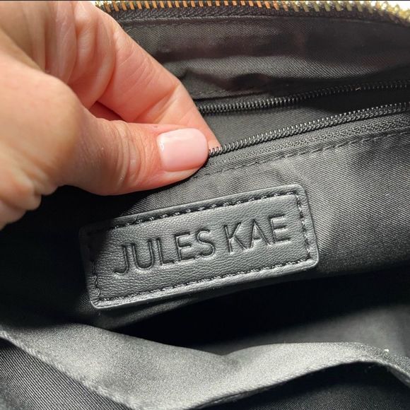 Jules Kae | NWT Zola Half Moon Vegan Leather Bag Black NWT - Picture 7 of 11